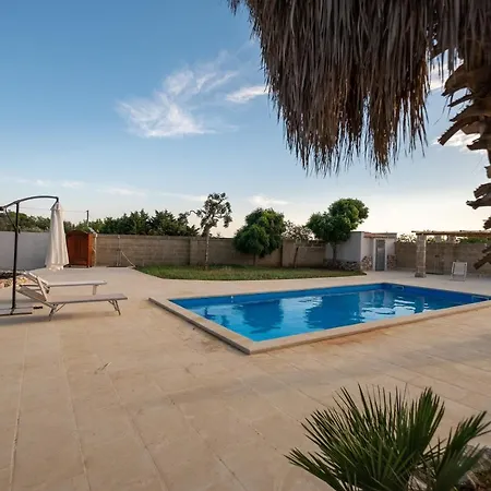 Ermy Intera Villa